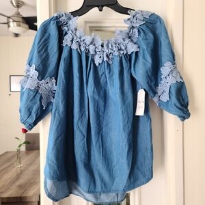 Sadie & Sage Blue Top with Lace Details